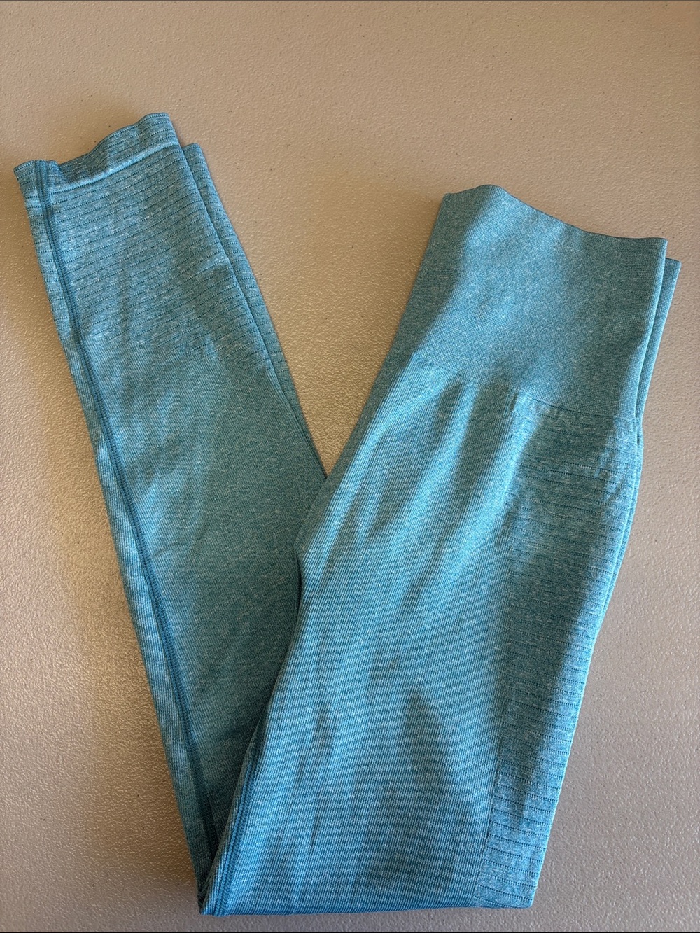 High-Rise Teal Seamless Women’s Leggings — Stretchy Performance Fit
